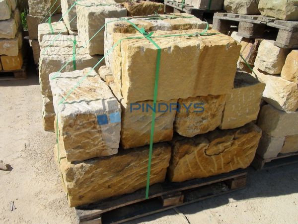 Sandstein Mauersteine 40x40x80 cm gelber Sandsteinmauer aus Polen, Sandsteinquader
